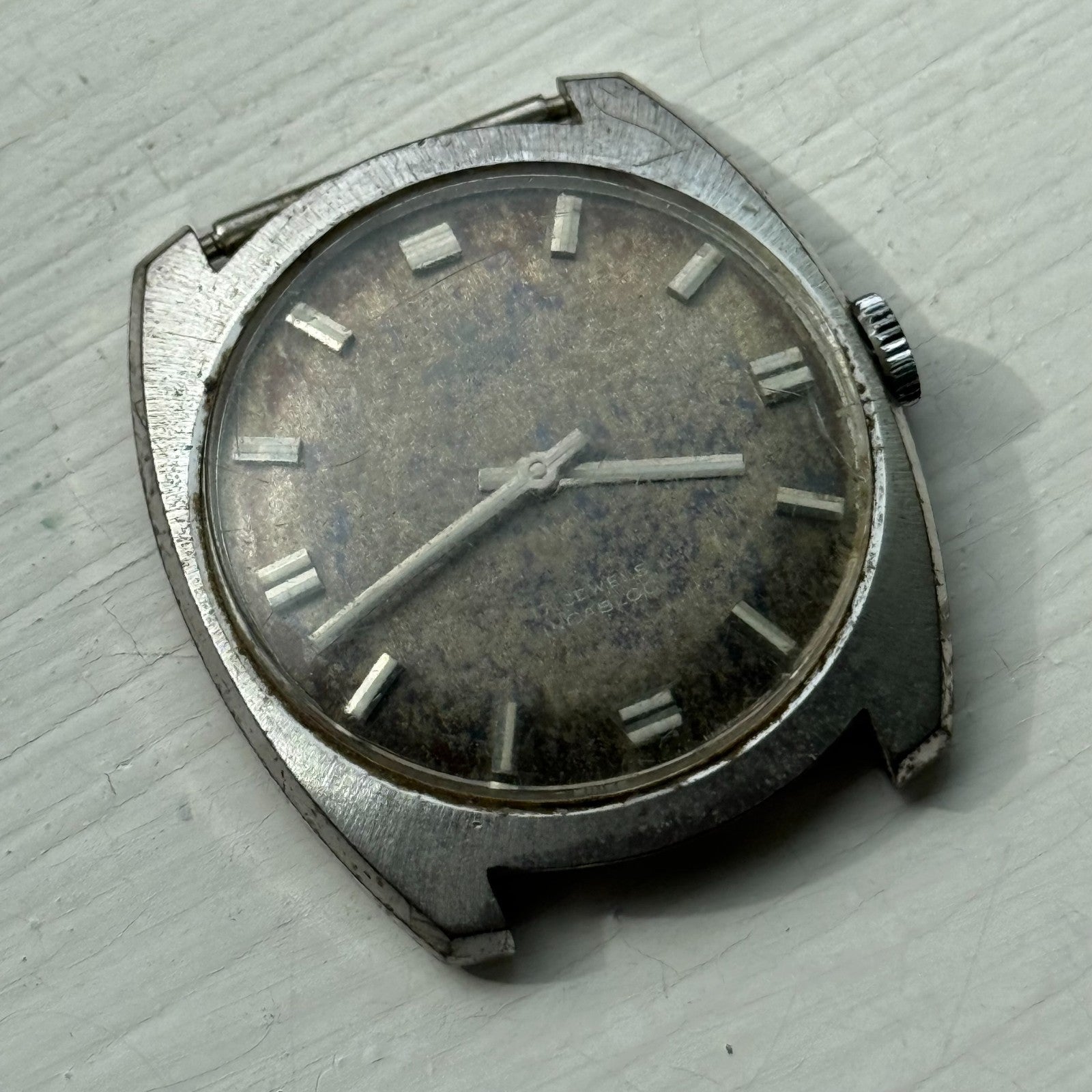 33mm Men's Vintage Peseux 7040 Rennie 17 Jewels Manual Wind Watch PARTS REPAIR