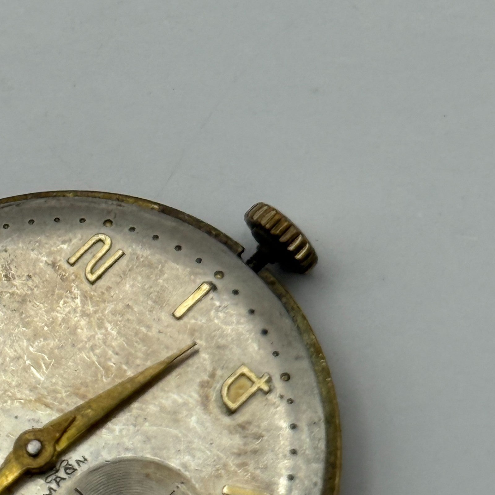 AS 1002 984 Watch Movement Accurist Manual Wind Vintage Parts Repair 29.8mm