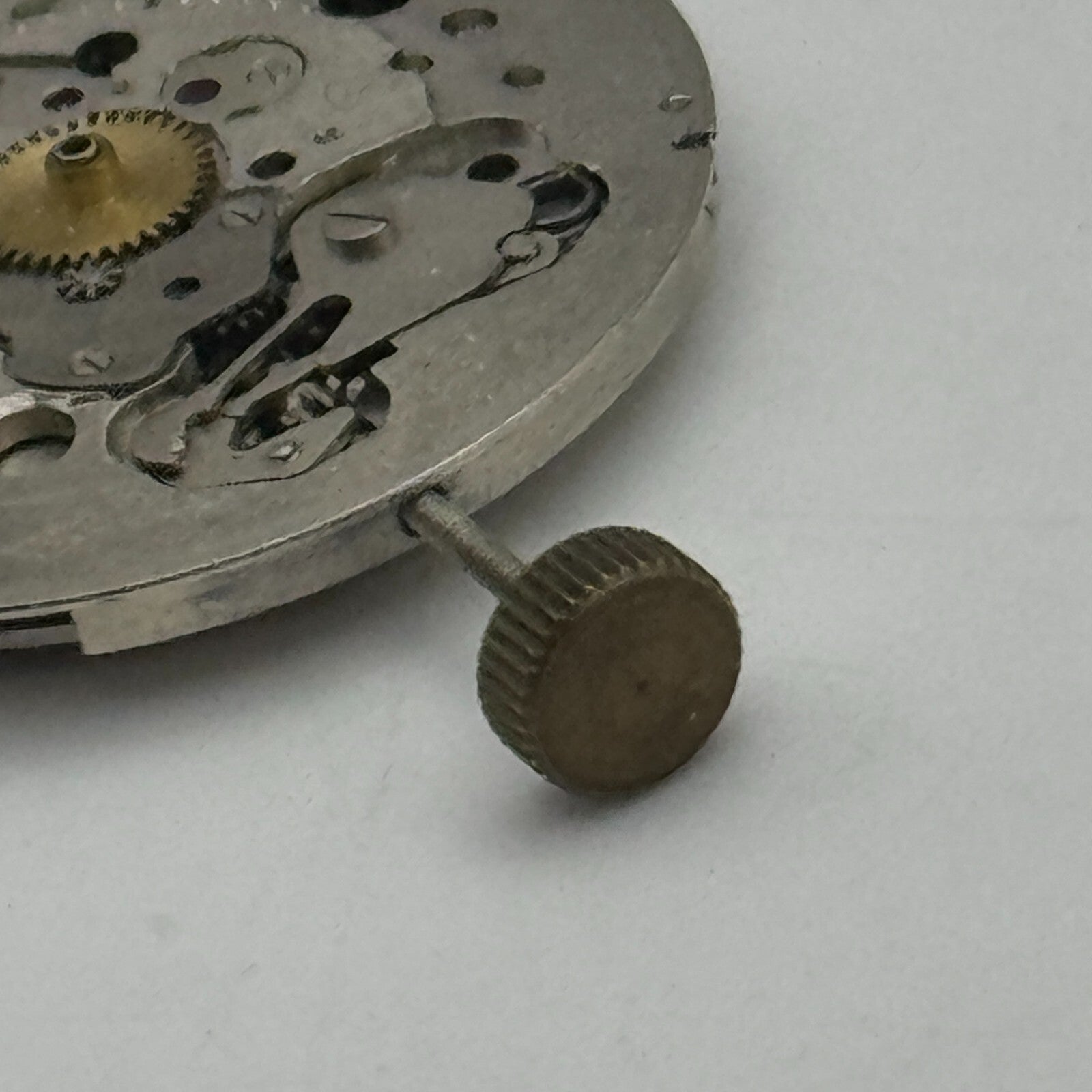 26mm Silvana Cal 240 17 Jewels Vintage Manual Wind Swiss Watch Movement PARTS