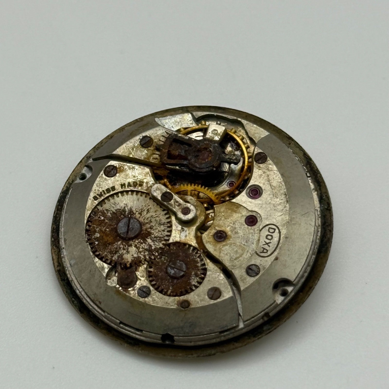 Doxa ETA 932 Watch Movement Manual Wind Rusted Vintage Swiss Parts Repair 25.9mm