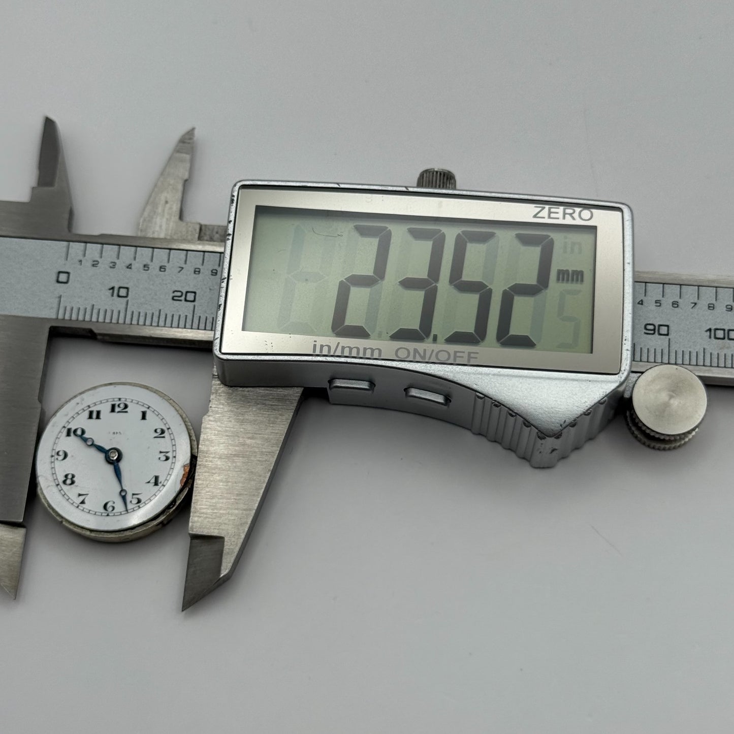 DF&C Dimier Freres & Cie Watch Movement Manual Wind Vintage Parts Repair 23.5mm