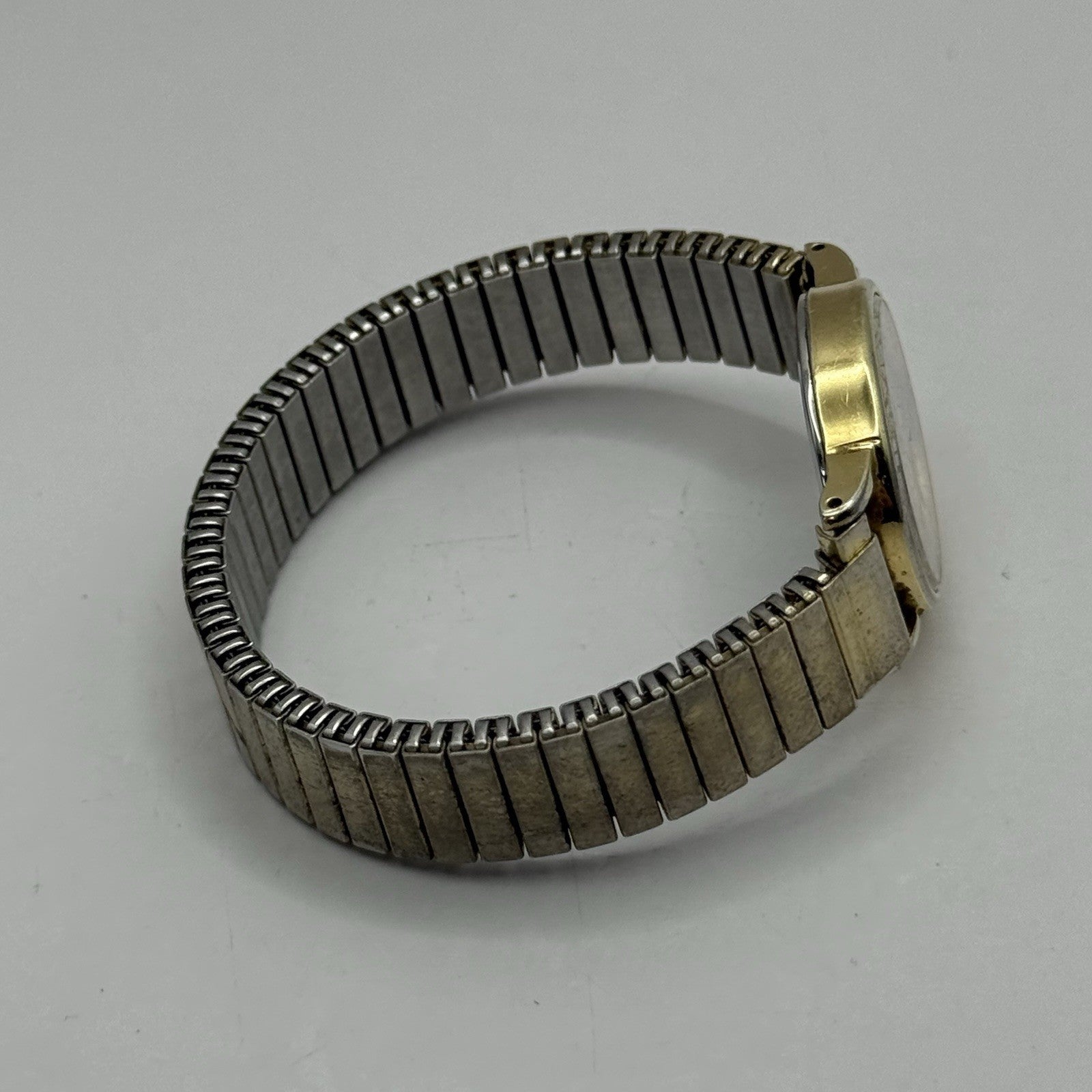 21mm Working Vintage Ladies Seiko 2320-5600 Expandable Strap Japan Quartz Watch