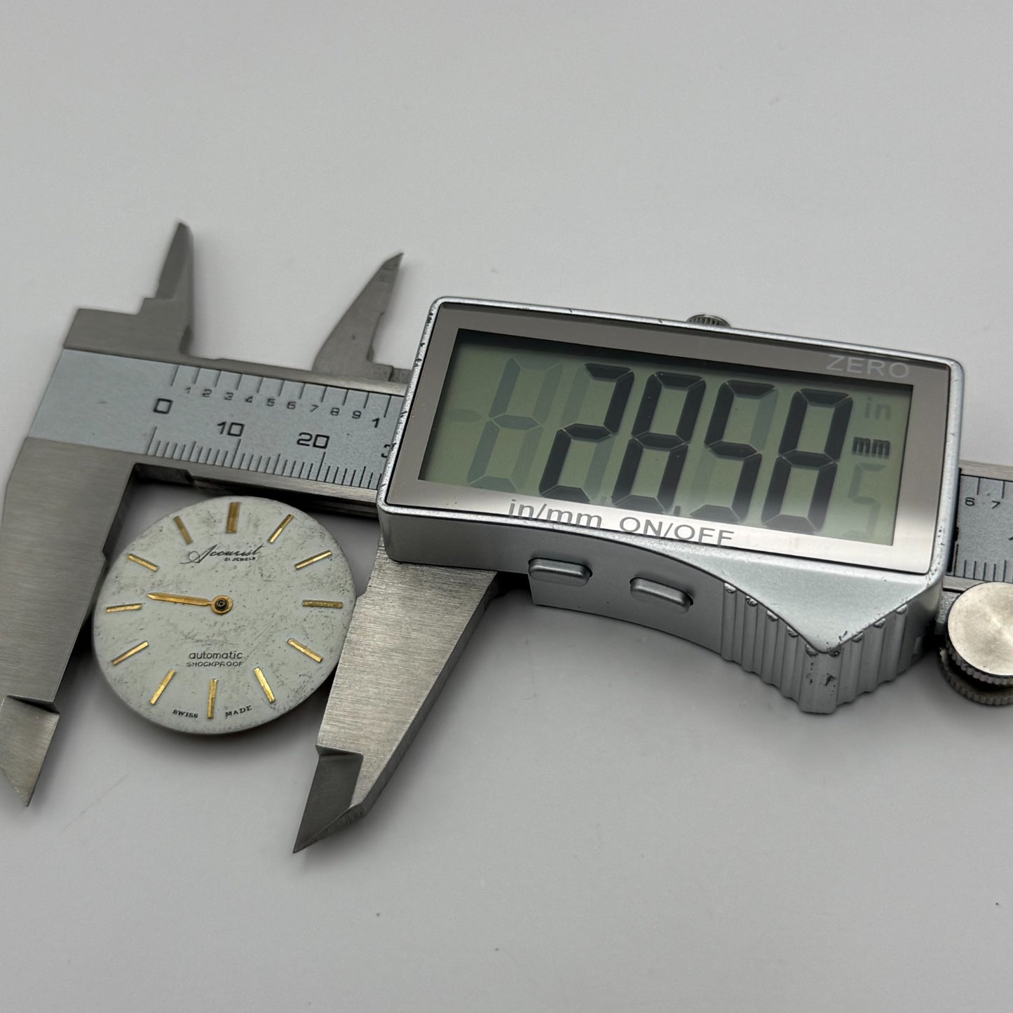 ETA 2451 Watch Movement Accurist Shockproof 21 Jewels Automatic Parts 28.5mm