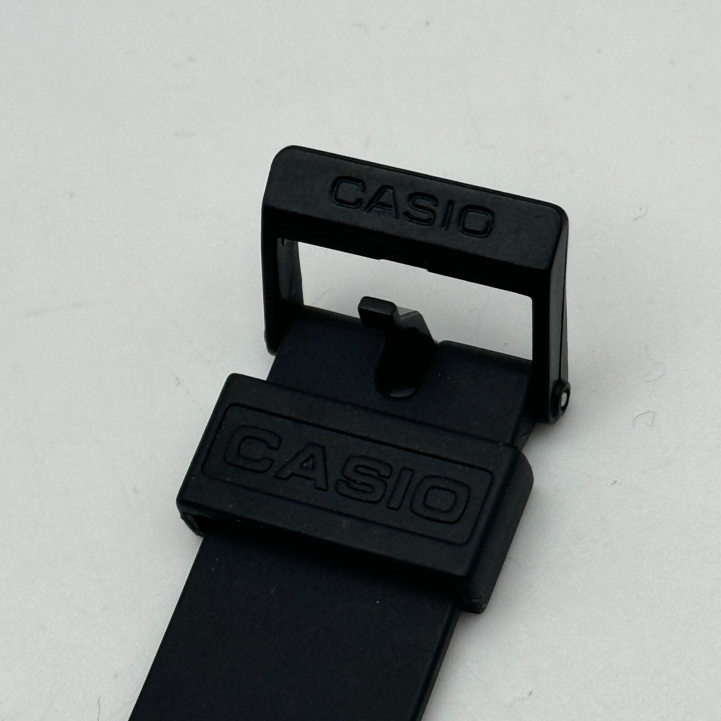 35mm Working Casio MQ-24 1330 Quartz Rubber Strap Watch New Battery 9 Inches