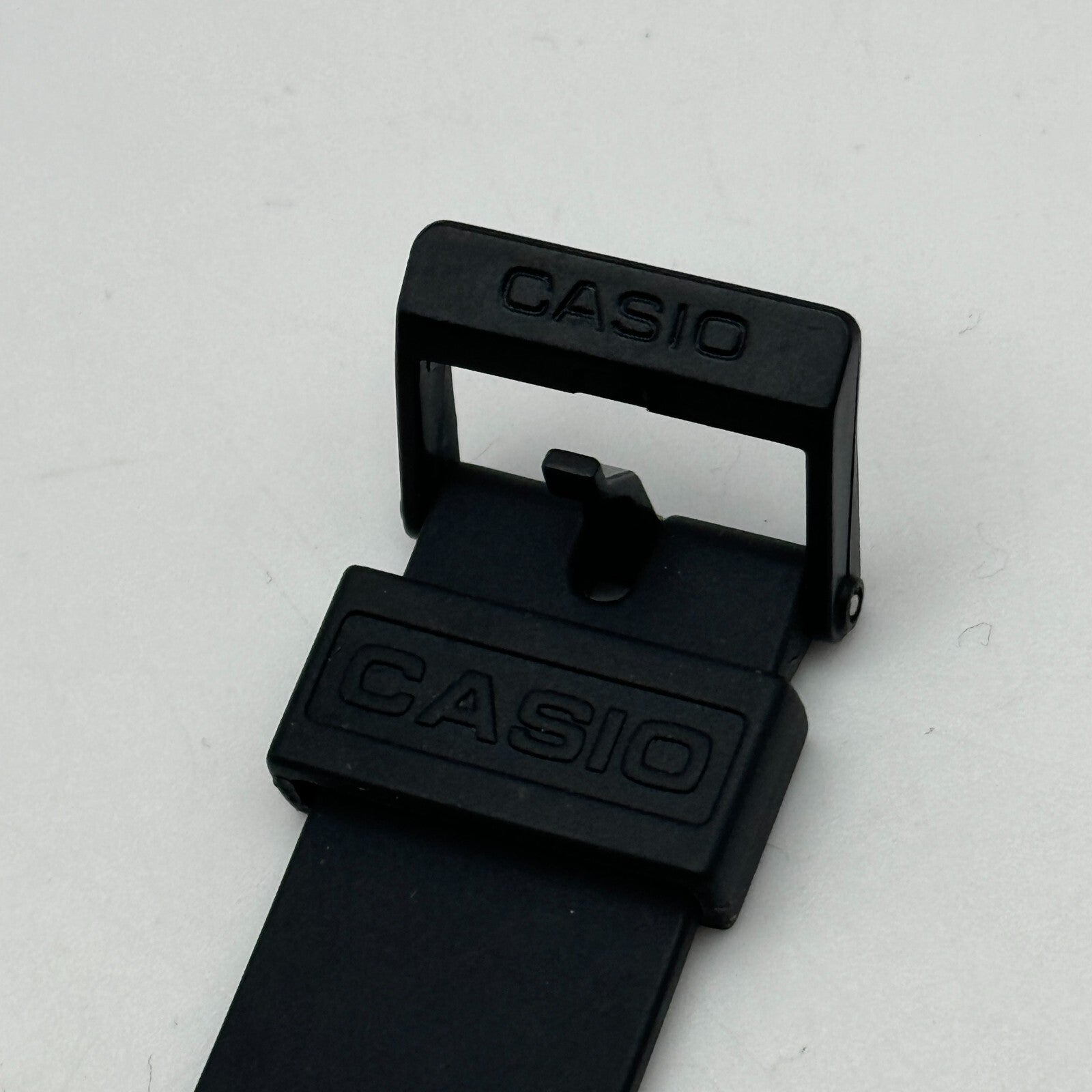 35mm Working Casio MQ-24 1330 Quartz Rubber Strap Watch New Battery 9 Inches