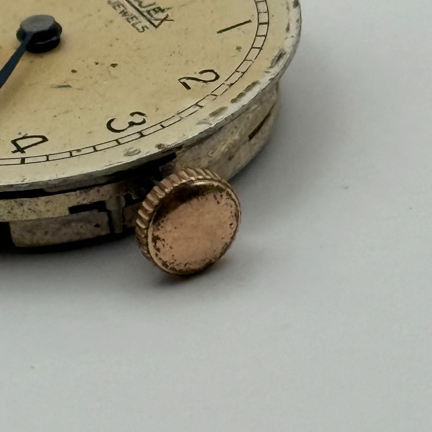 Majex Pierce 103 Watch Movement Running Manual Wind Vintage Parts Repair 23.6mm