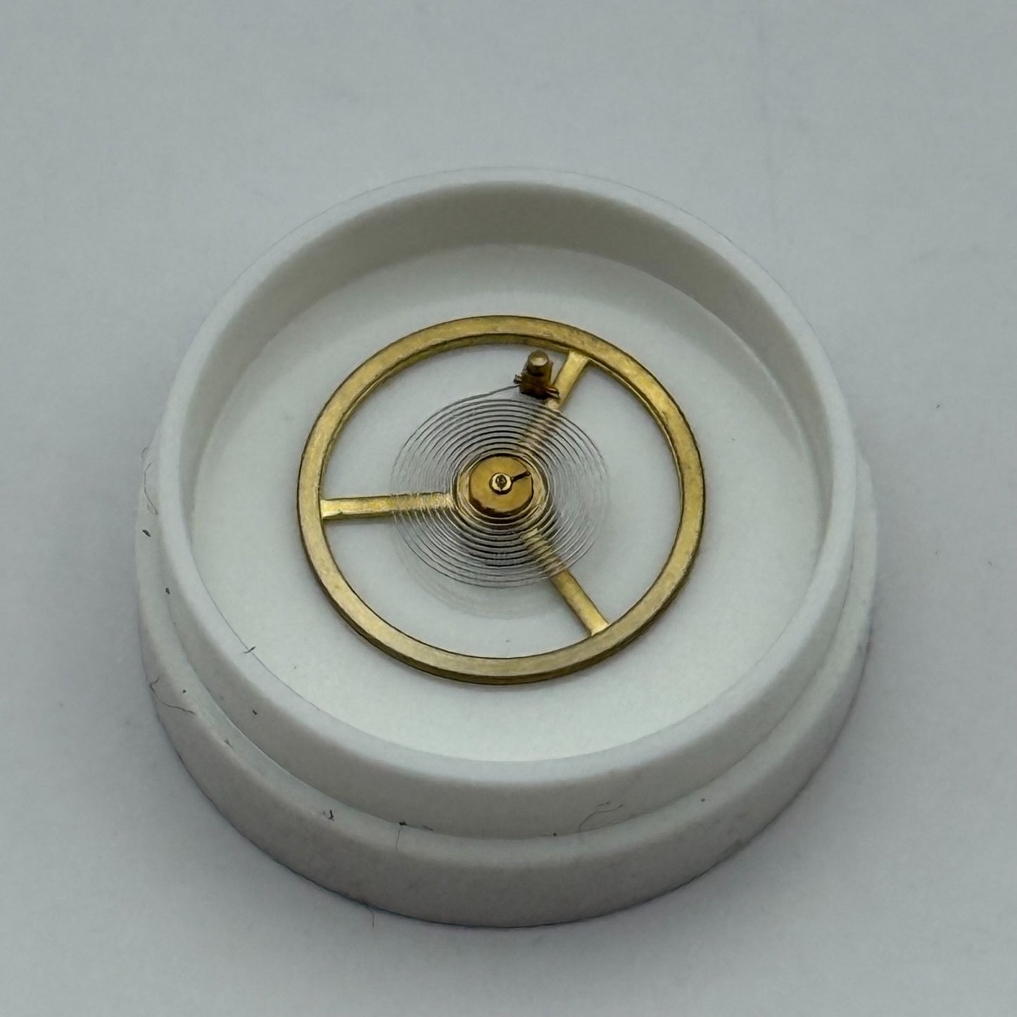 BFG 582/21 Balance Wheel Complete And Spring 13½’’’1840 Watch Movement Parts NOS