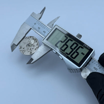 IWC Cal 83 Watch Movement C.83 Vintage Incomplete Parts Repair Swiss 26.9mm