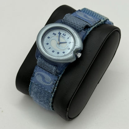 29mm Working Vintage Ladies Timex CR 1216 Blue Dial Strap Quartz Watch
