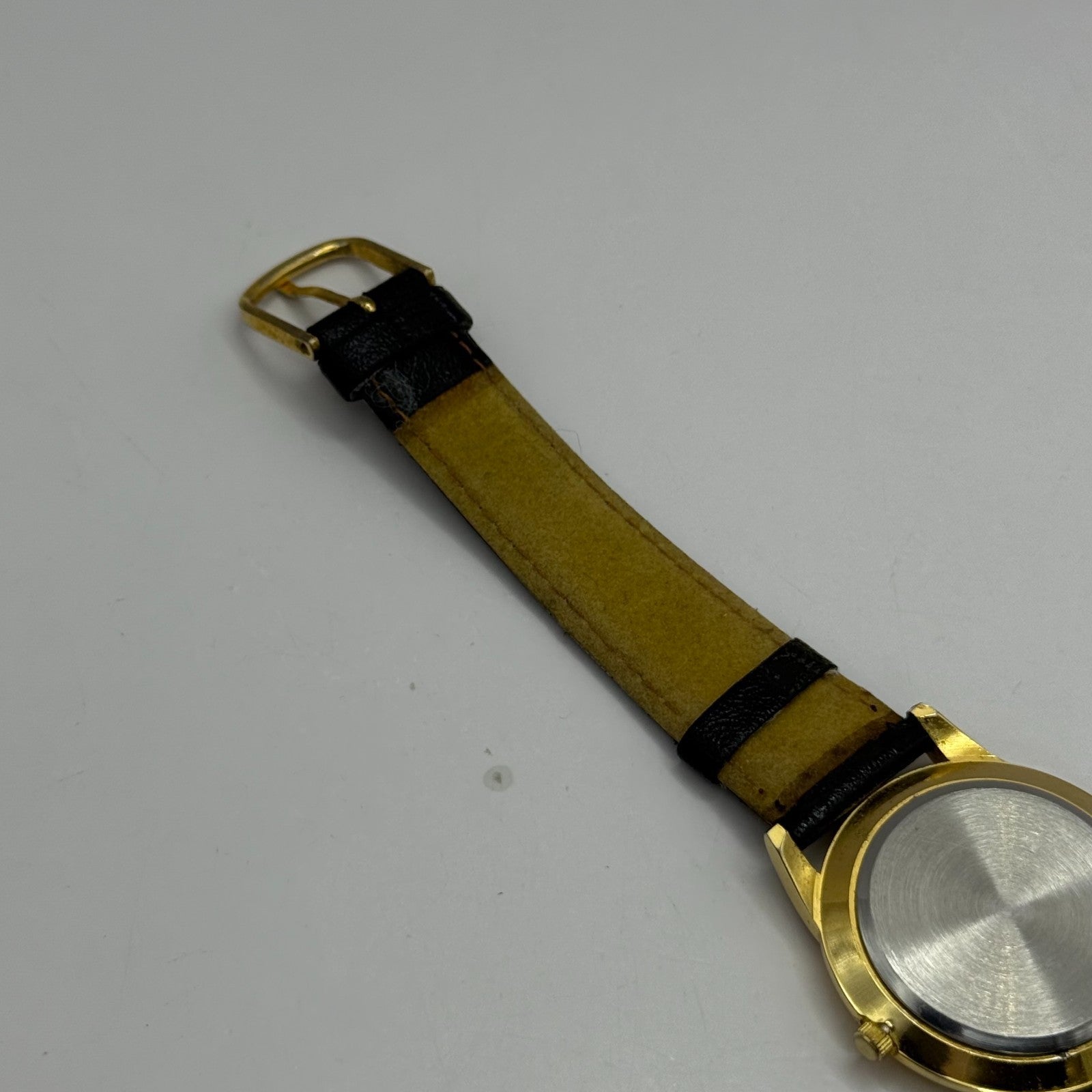 33mm Working Gillex Gold Plated Ladies Black Dial Strap Quartz Watch 6.5 Inches