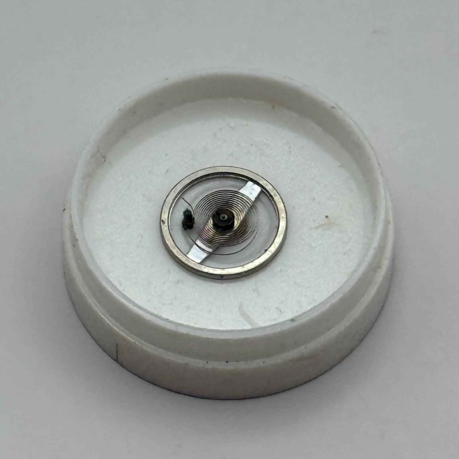 Brac 2021 Balance Wheel Complete And Spring 5¼’’’ 69 M Watch Movement Parts NOS