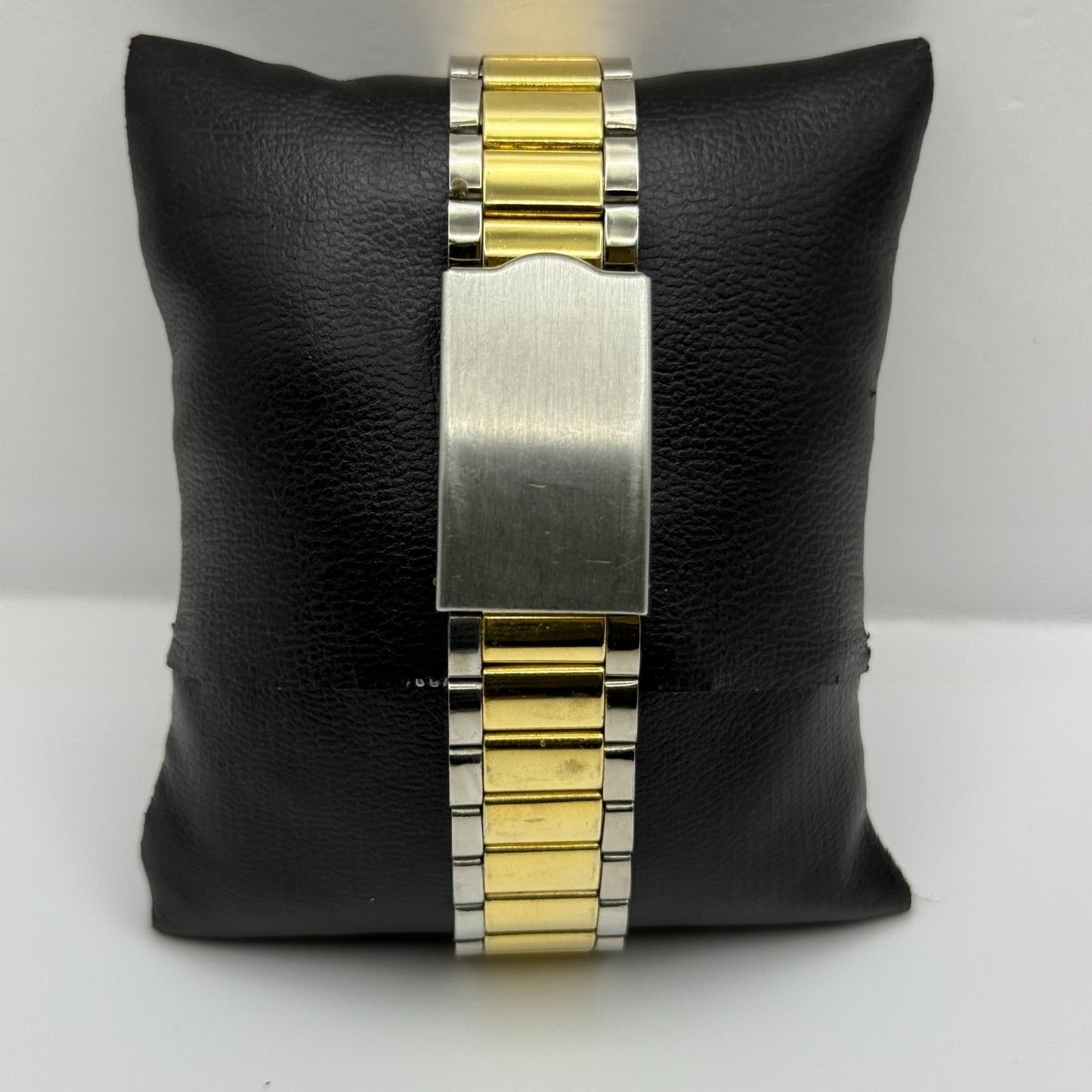 Citron EX Men's Quartz Watch White Dial Two-Tone Bracelet Japan Working 36mm