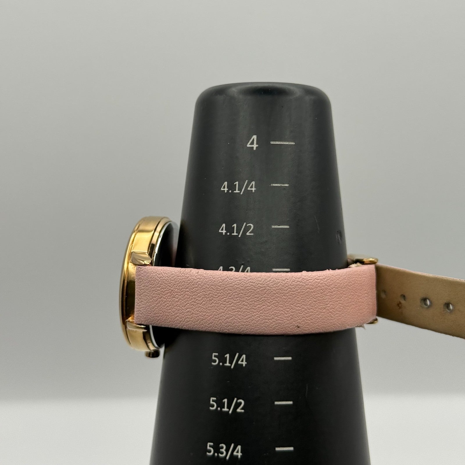 Lorus Ladies Quartz Watch Gold Tone Case Pink Leather Strap Japan Working 30mm