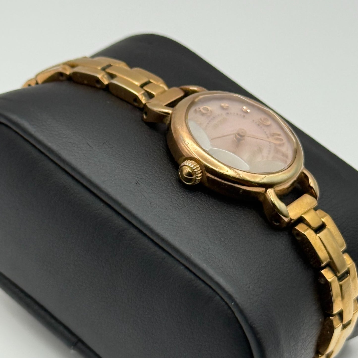 Seiko Wired Solar V117A Ladies Quartz Watch Gold Tone Bracelet 23mm UNTESTED