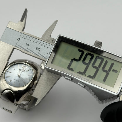 Ellesse Ladies Quartz Watch Silver Tone Bracelet Steel Japan Working 28mm