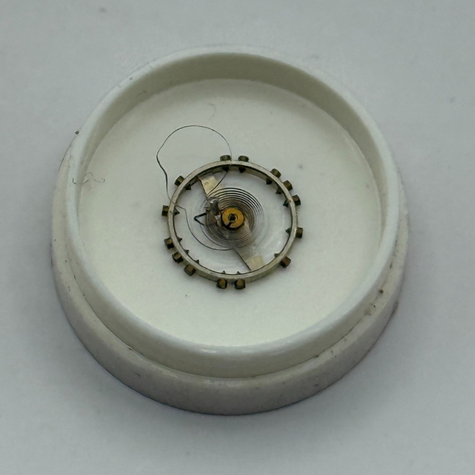 Felsa 302 Balance Complete 5 1/4’’’ Renata 181 M Watch Movement Parts DAMAGED