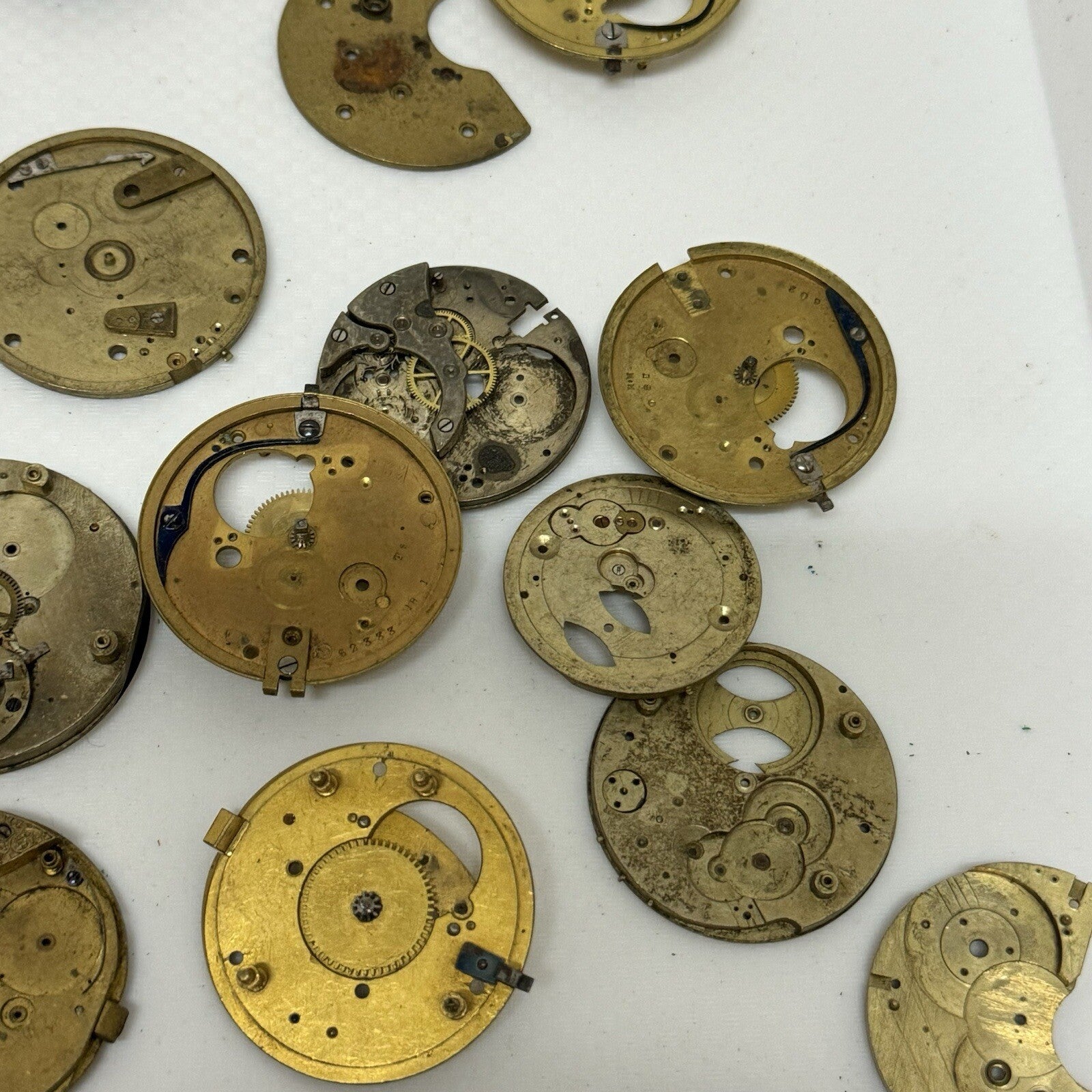 590 Grams Mixed Partial Pocket Watch Movements Watchmakers Job Lot Spares Parts