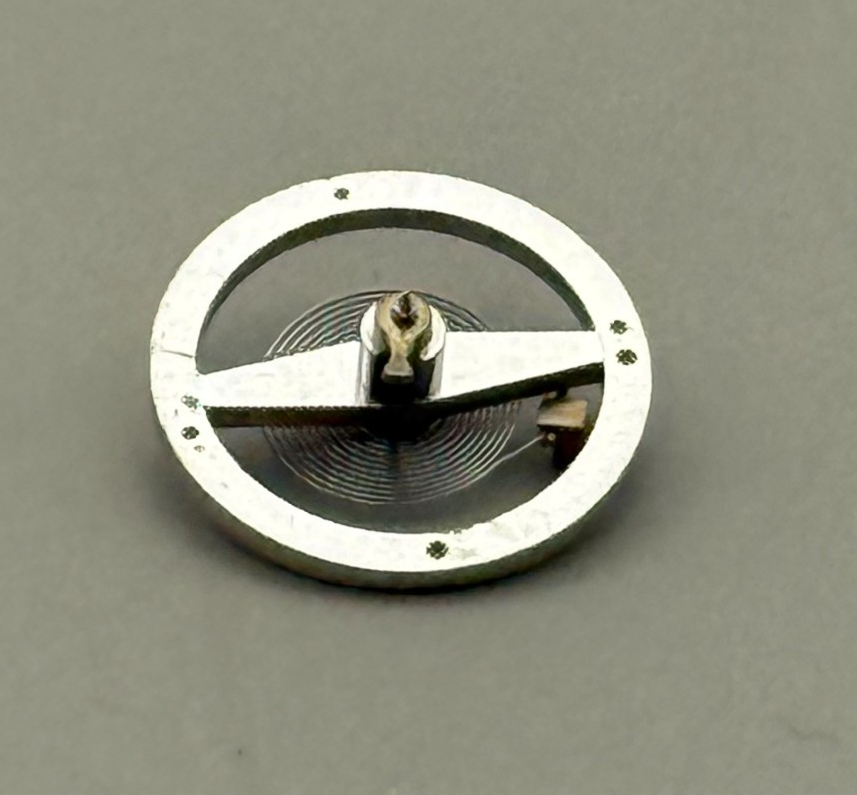 OC R7 Balance Wheel Complete And Spring 10½’’’ a dgt 1534 Watch Movement Parts