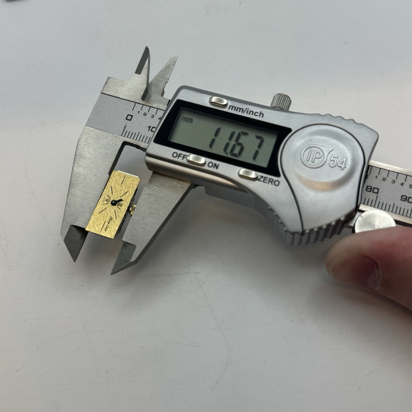 9.2mm Bueche Girod Cal 67 Balance Ok Tank Watch Movement For Restoration Parts