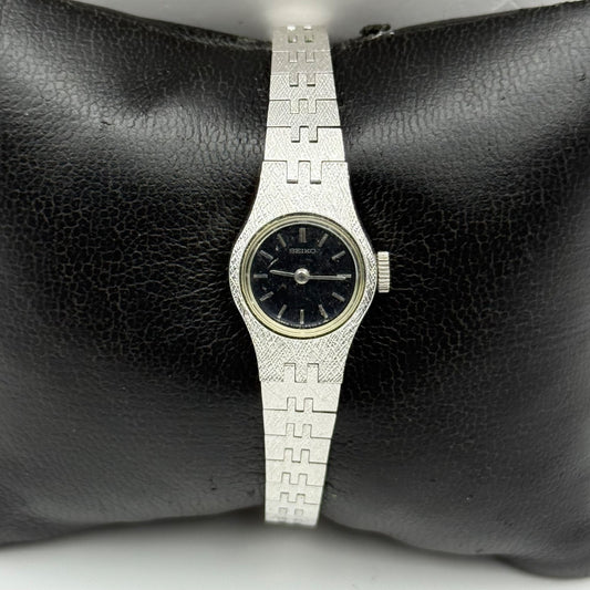 17mm Vintage Seiko Japan 1100-1460 Black Dial Manual Wind Watch PARTS / REPAIR