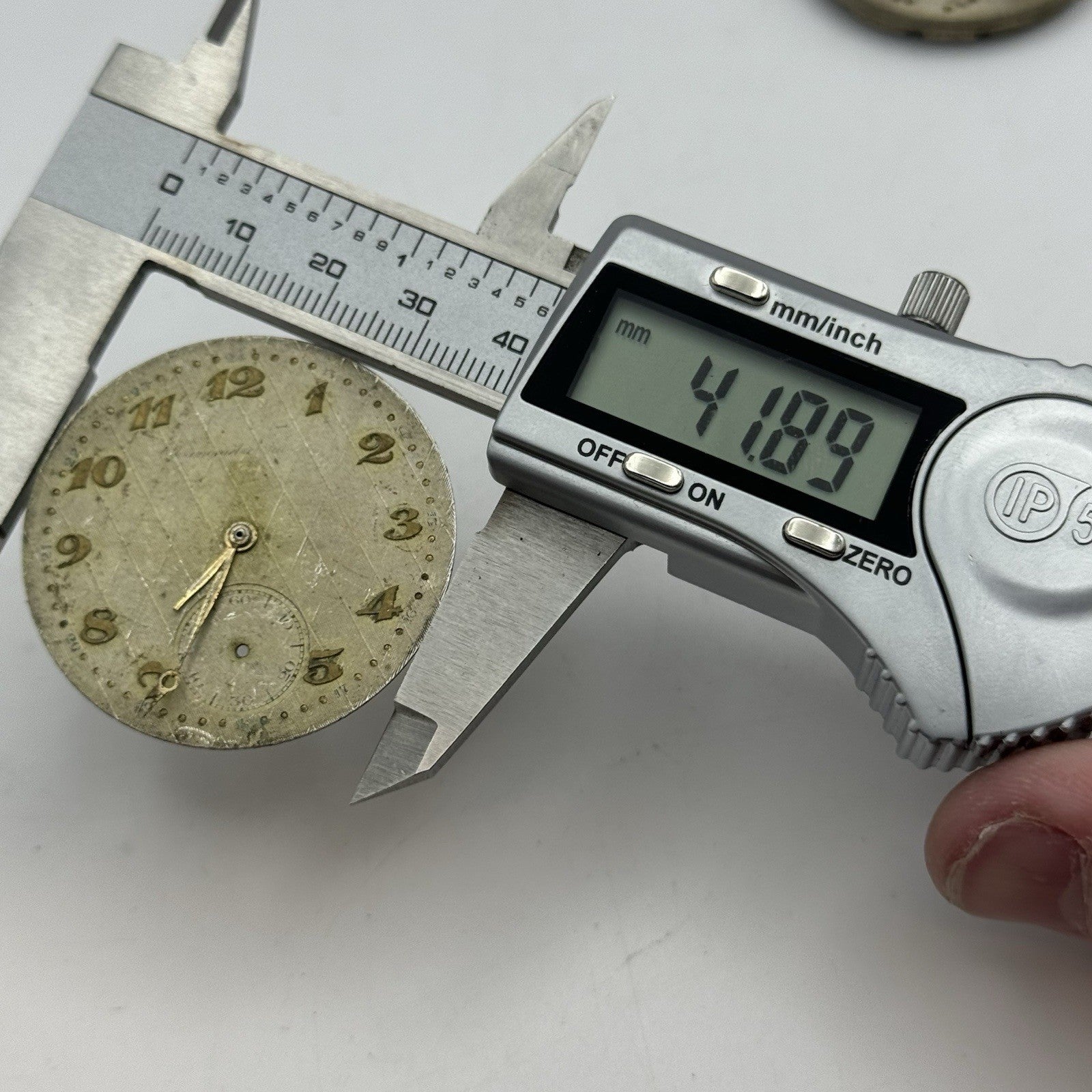 42.8mm Unidentified Vintage Pocket Watch Movement Dial PARTS REPAIR SPARES