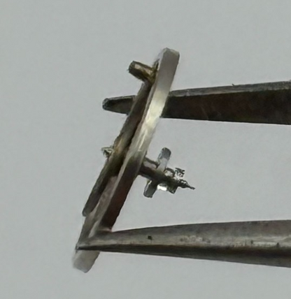 Brac 2051 Balance Wheel Complete And Spring 5½’’’ 69 M Watch Movement Parts 