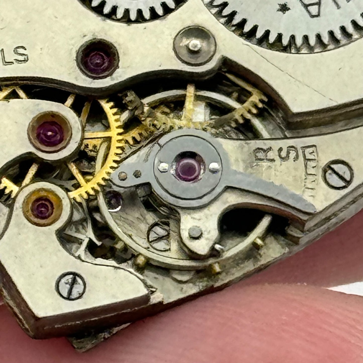 20mm Men's Helvetia 75A Tank Sub Seconds Watch Movement Manual Wind Swiss PARTS