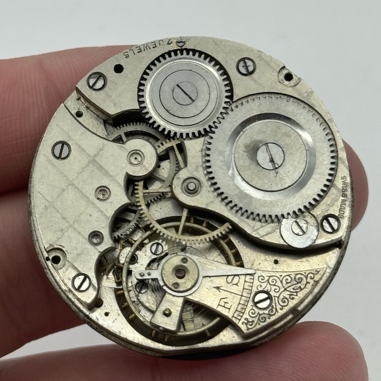 42.9mm Unidentified Swiss Balance Ok Hunter Vintage Pocket Watch Movement PARTS