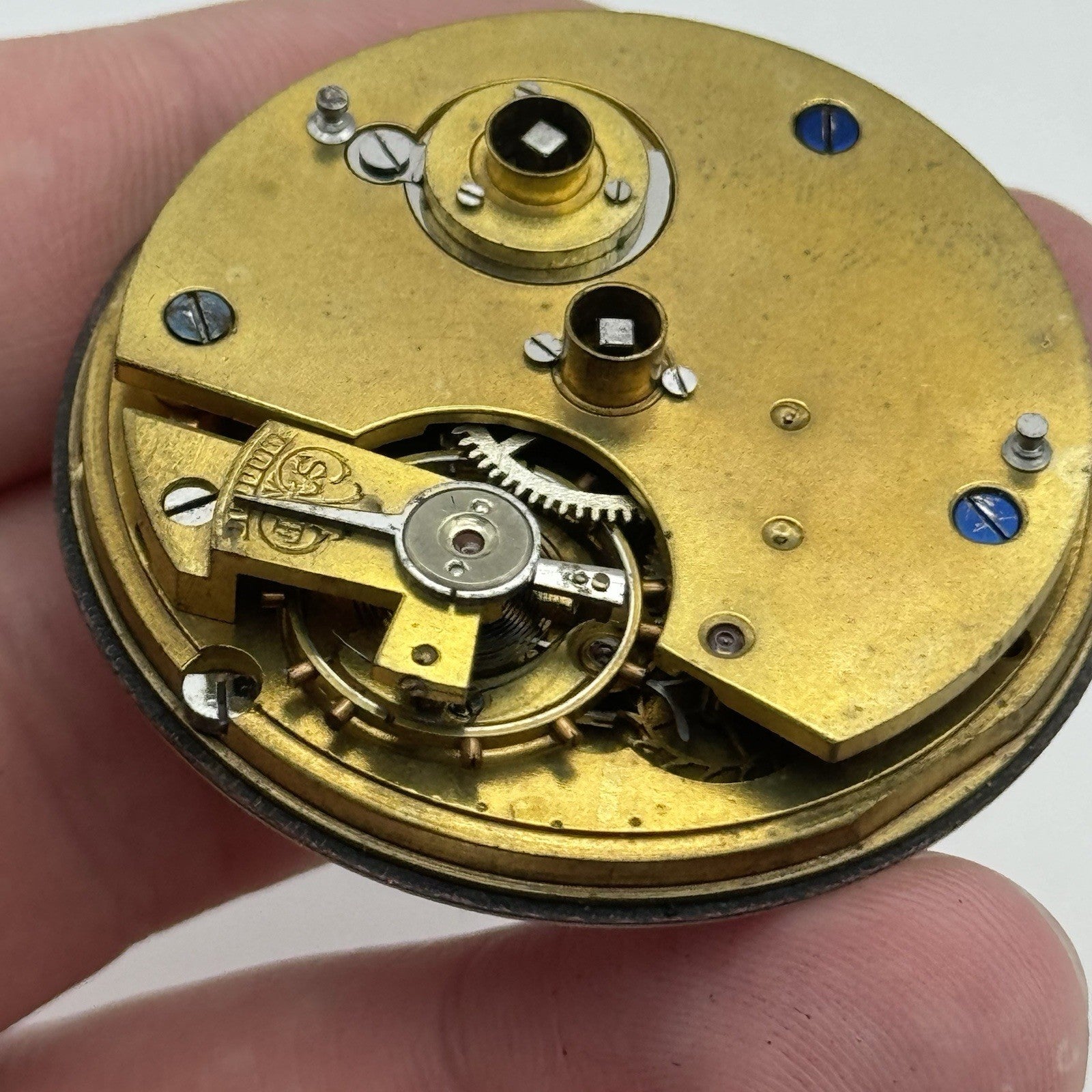 44.1mm Antique Kendal & Dent The London Lever Pocket Watch Movement PARTS REPAIR