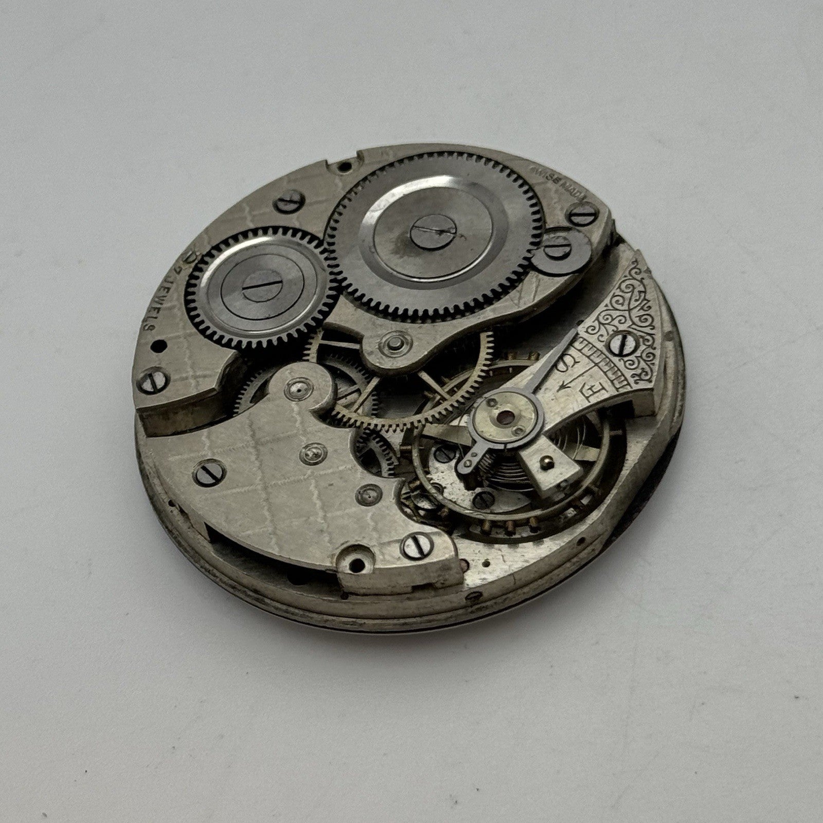 42.9mm Unidentified Swiss Balance Ok Hunter Vintage Pocket Watch Movement PARTS