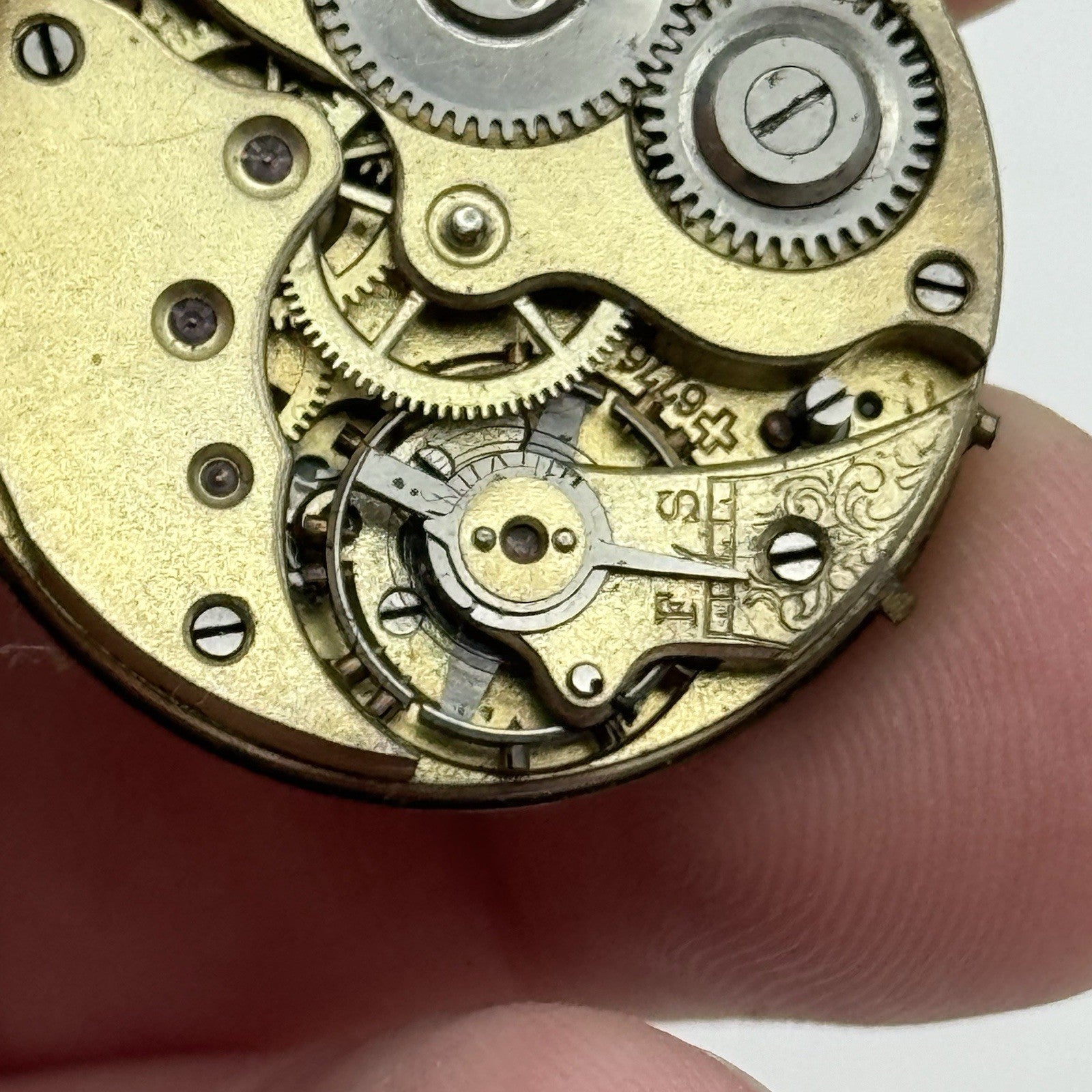 29.4mm Possibly Albert Didisheim & Freres Patent 6776 Watch Movement PARTS