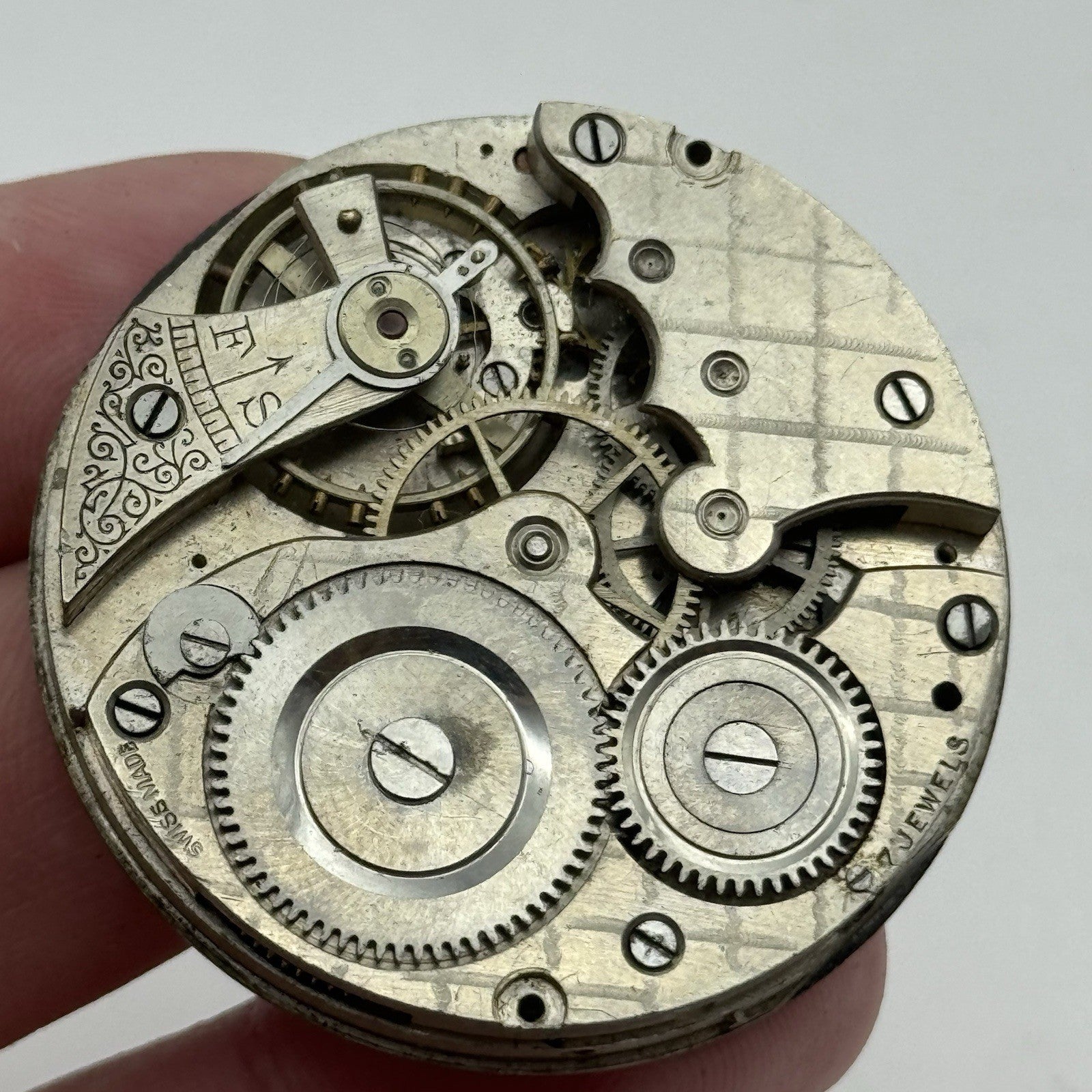 42.9mm Unidentified Swiss Balance Ok Hunter Vintage Pocket Watch Movement PARTS