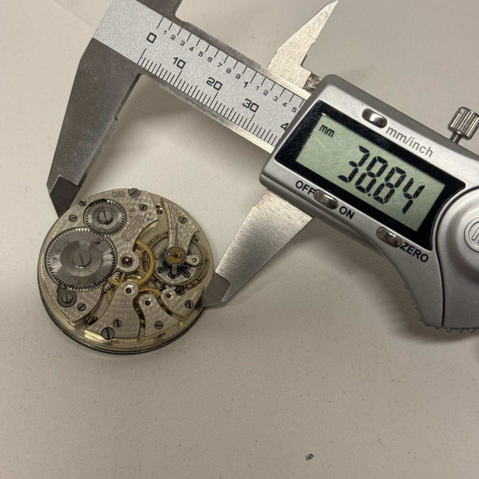 41.5mm High Grade Unidentified 17 Jewels Swiss Pocket Watch Movement - PARTS