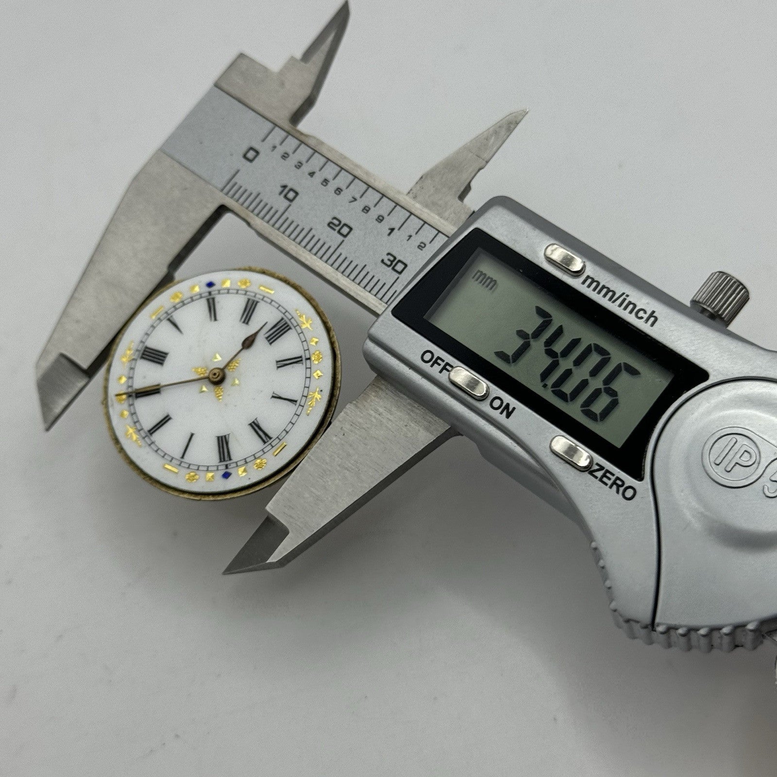 34mm Antique Beautiful Porcelain Dial Pocket Watch Movement - PARTS REPAIR