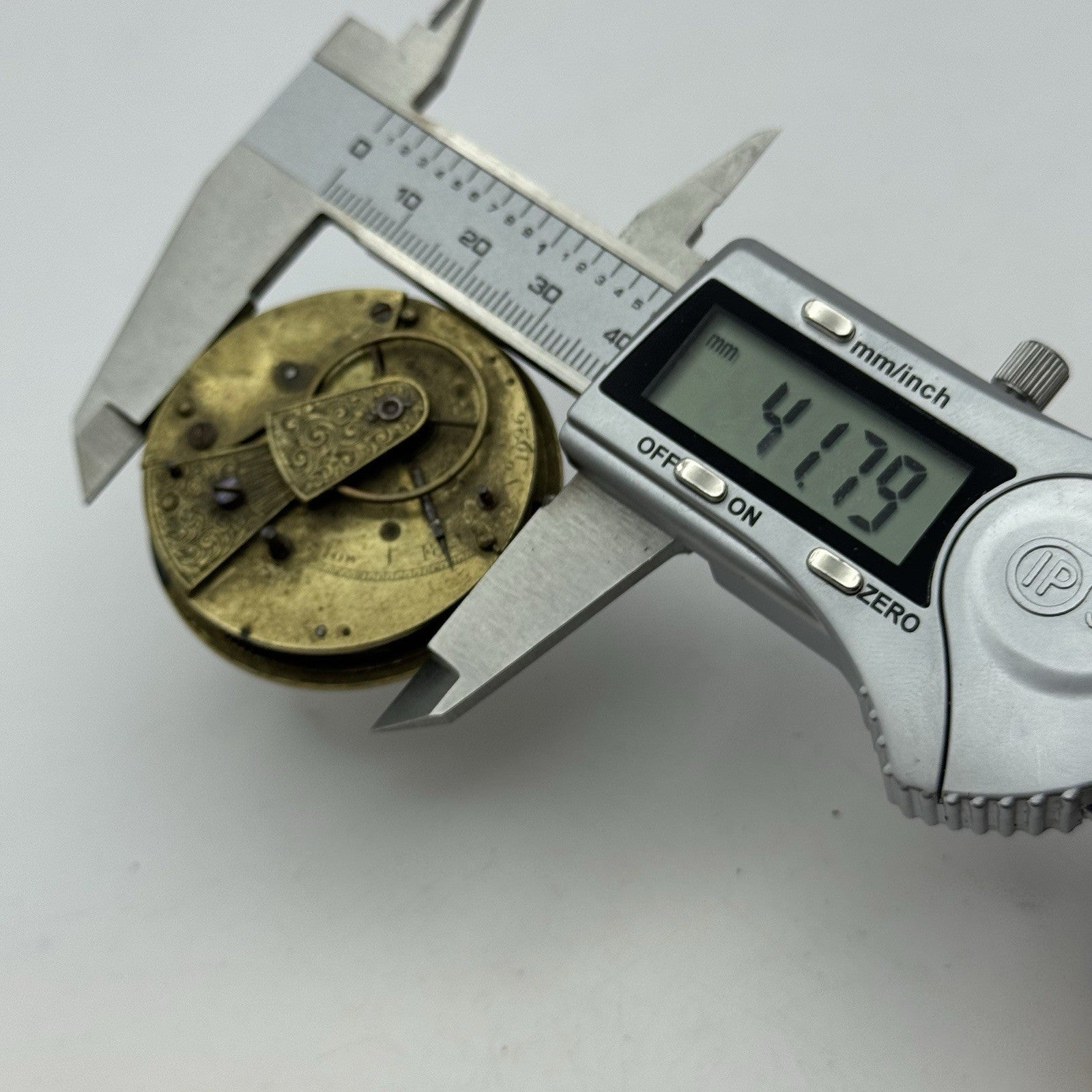 45.2mm Antique Fusee Pocket Watch Movement - Chain Missing PARTS REPAIR SPARES