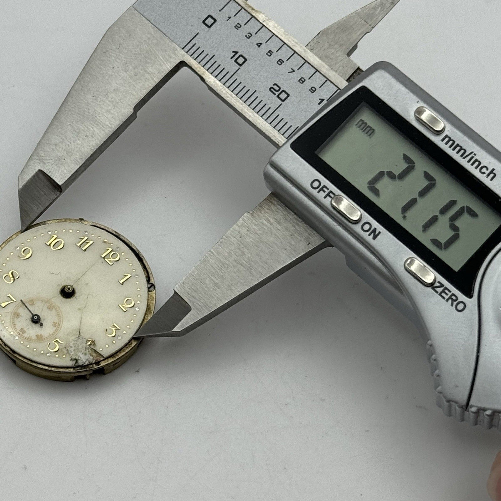 29.4mm Possibly Albert Didisheim & Freres Patent 6776 Watch Movement PARTS