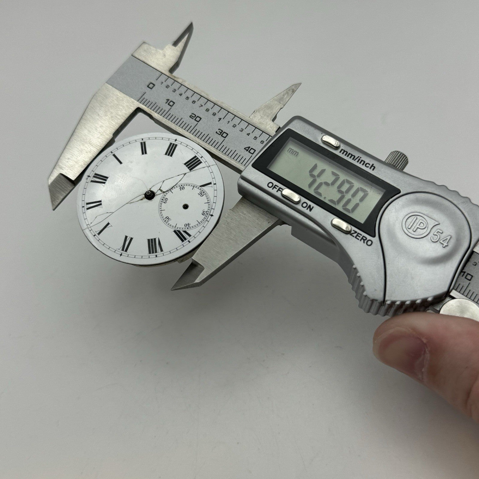 42.9mm Unidentified Swiss Balance Ok Hunter Vintage Pocket Watch Movement PARTS