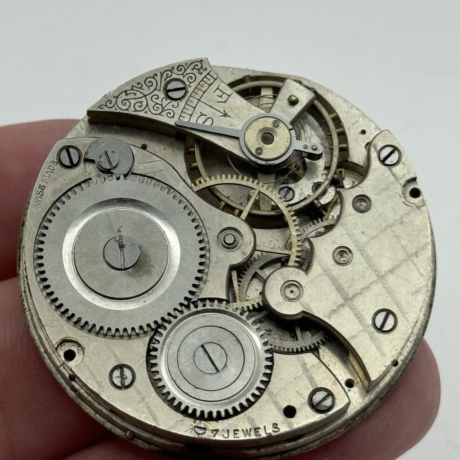 42.9mm Unidentified Swiss Balance Ok Hunter Vintage Pocket Watch Movement PARTS